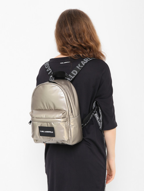 Металлизированный рюкзак с логотипом Karl Lagerfeld - МодельВерхНиз